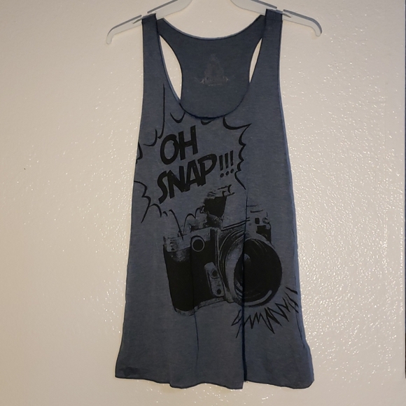 Women's Top - Picture 1 of 1